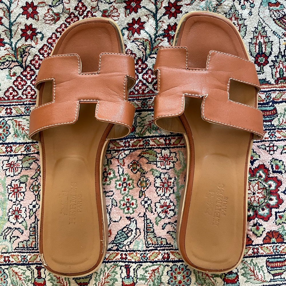 Hermès Oran sandals brown
